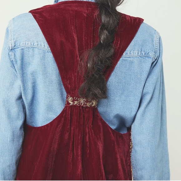 Free People Giselle velvet Vest - Picture 3 of 9